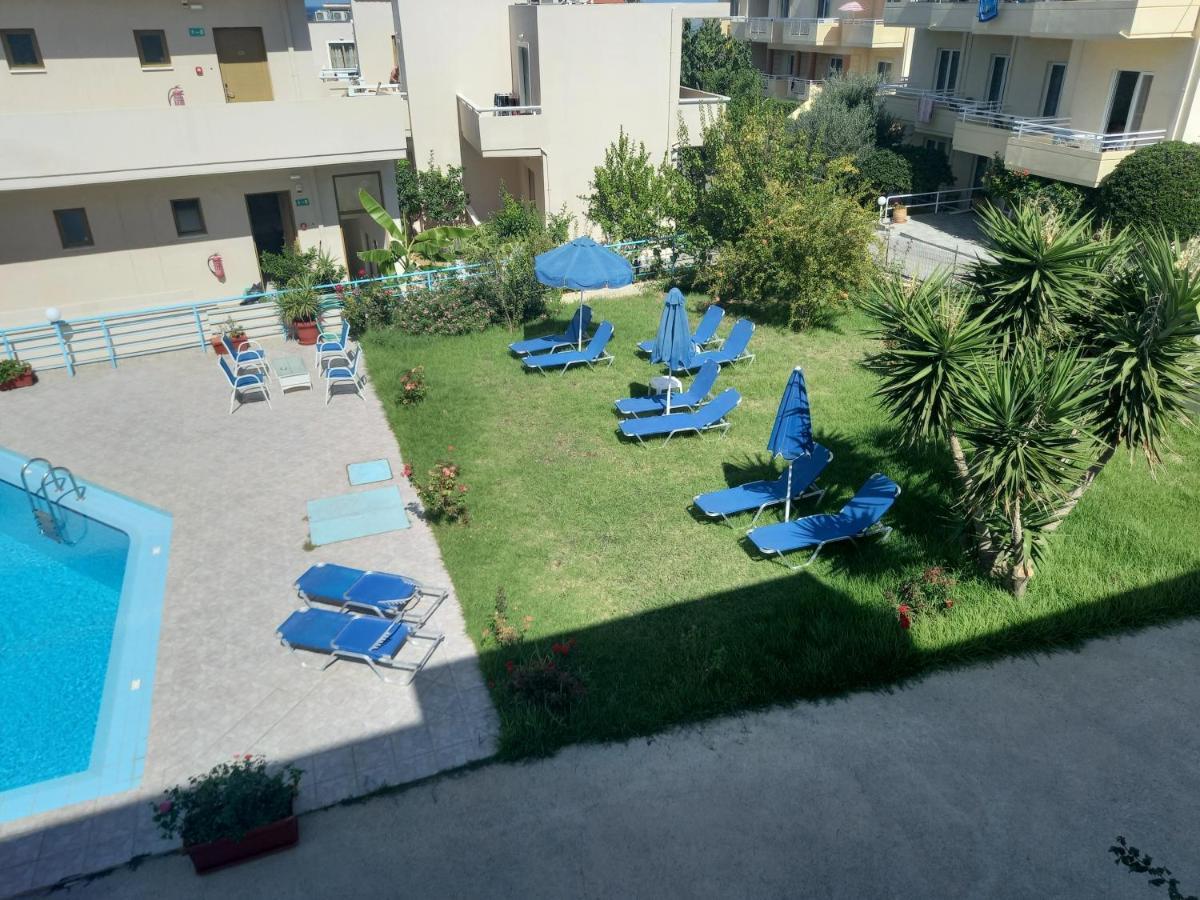 Michalis Litinas Apartments Agia Marina Exterior foto